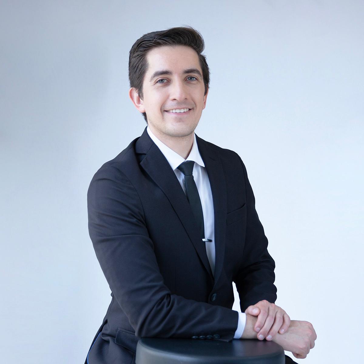 Dr. Gerardo Aguiñaga